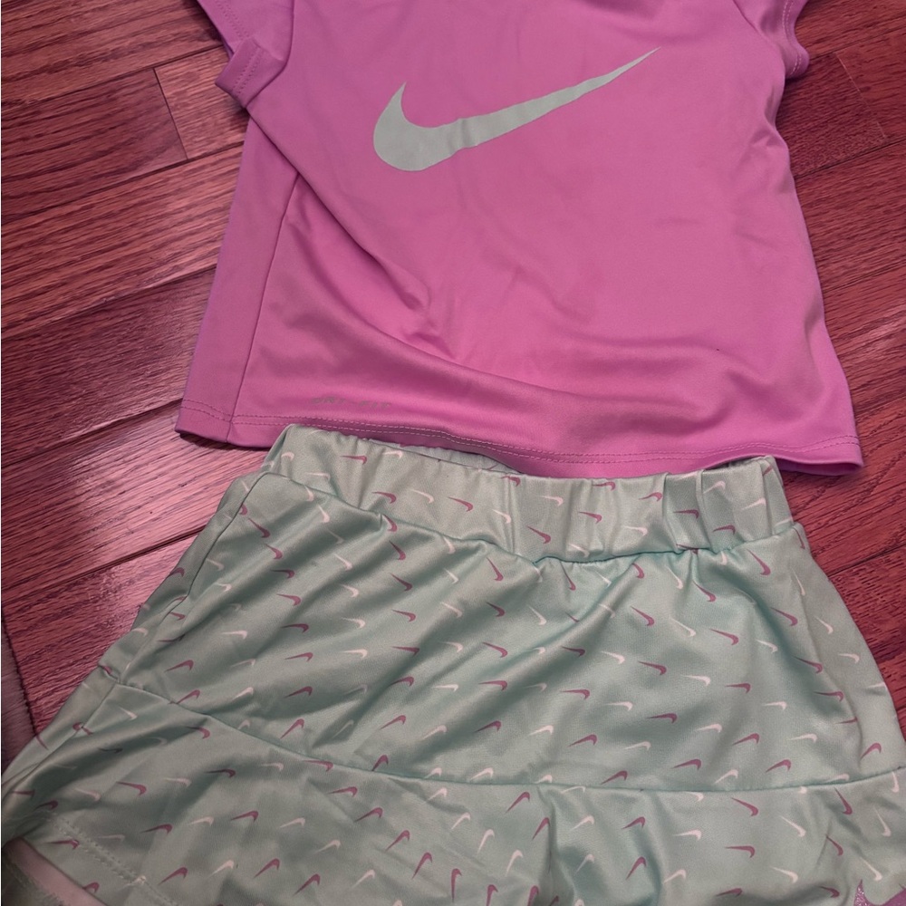 Nike Lavender Top and Light Green Skirt Set